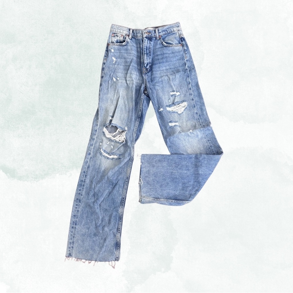 High waisted distressed Zara jeans, wide leg with raw hem